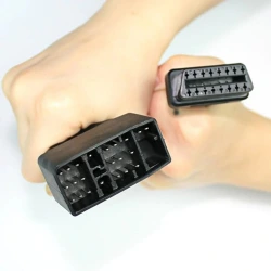Кабел-преходник за Тойота 22 pin мъжки към 16 pin OBD2