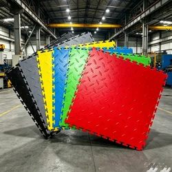 PVC индустриална настилка за гаражи, автосервизи и индустриални помещения , 50х50см плочи, Черен цвят