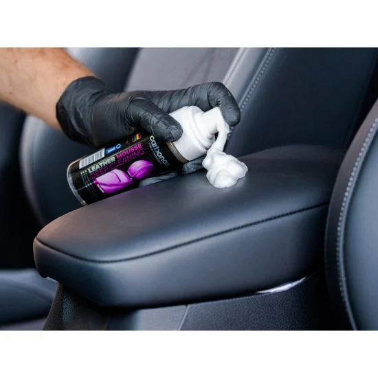 Почистваща пяна за кожени салони 150ml, Carbonax