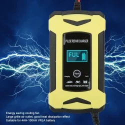 Зарядно устройство за акумулатор 12V, смарт технология,  подходящо за автомобили, камиони, мотоциклети, лодки 